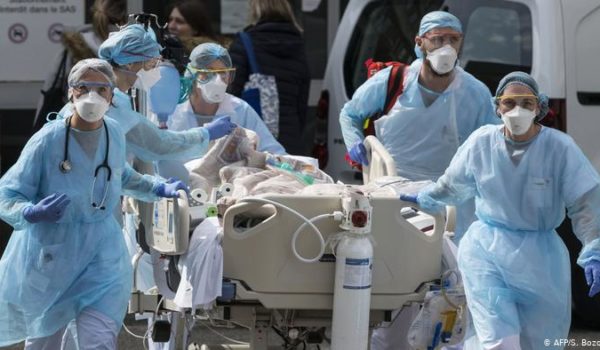 médicos, covid-19