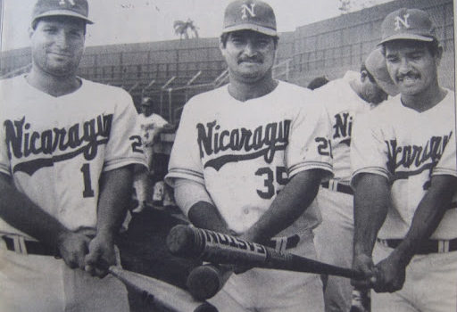 ¿Cómo armar una Selección Nacional de beisbol desde 1970?