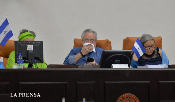 Gustavo Porras, Asamblea Nacional, coronavirus