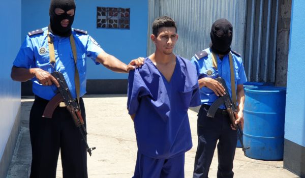 Un detenido por matar a sujeto atravesándolo con una barra metálica