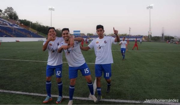 «Sólo quiero volver a mi casa»: La pesadilla de un futbolista argentino varado en Nicaragua por el Covid-19