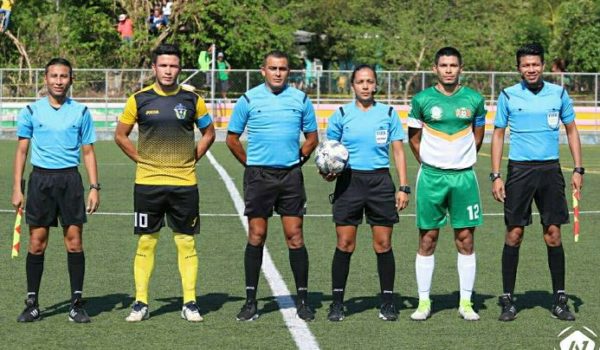 El árbitro que agredió a periodista deportivo reintegrado a la Fenifut tres meses después