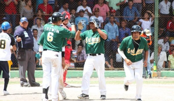 Juan Oviedo rompió el récord de dobles y solo queda una incógnita para la siguiente ronda