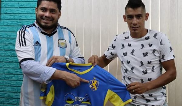 De albañil en Argentina a futbolista en Nicaragua: La historia de Leandro Figueroa
