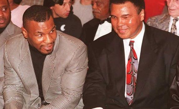 La sorprendente confesión que hizo Muhammad Ali sobre su posible combate contra Mike Tyson