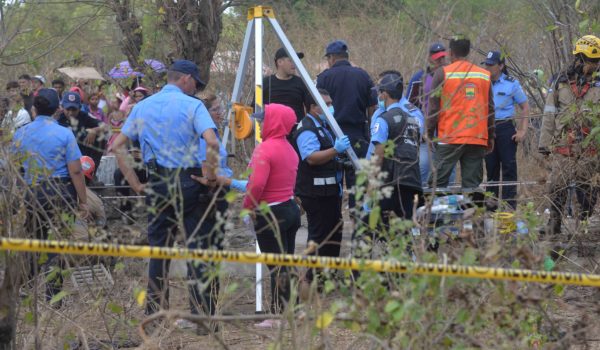 Medicina Legal sigue sin entregar el cadáver de joven hallada en un pozo en Ciudad Sandino