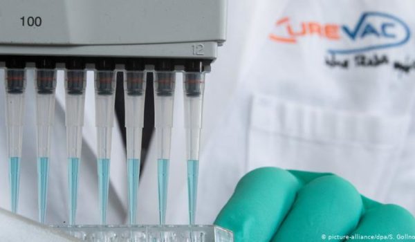 Alemania invierte 300 millones en laboratorio que investiga la vacuna del coronavirus