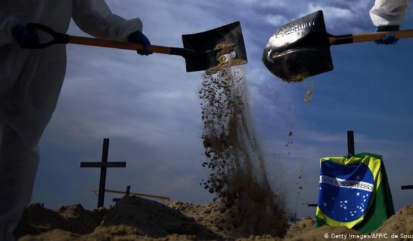 Brasil supera los 40.000 muertos y 800.000 contagios