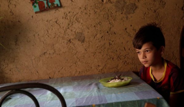 Hambre en Venezuela: los niveles «africanos» de desnutrición entre los niños venezolanos que se agravan por la pandemia