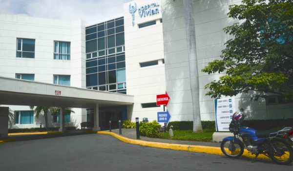 Hospital Vivian Pellas