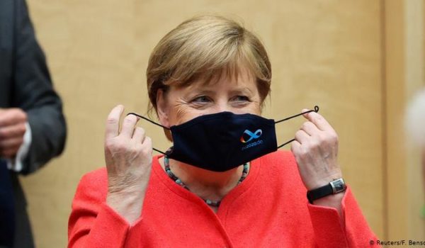Merkel: uso de mascarilla es «irrenunciable» para contener pandemia