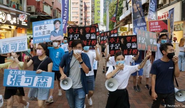 Gobierno de Hong Kong aplaza por un año los comicios legislativos de septiembre
