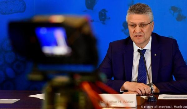 Instituto alemán se retracta y elimina informe sobre vacuna para «otoño de 2020»