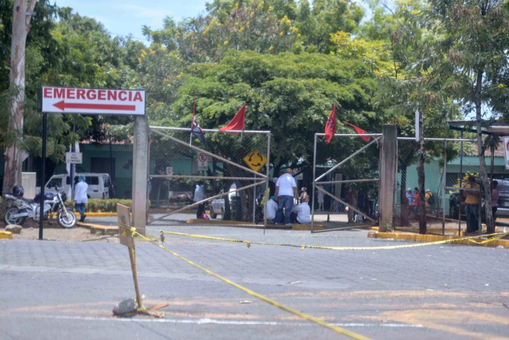 En el hospital  Manolo Morales falleció el adolescente de iniciales  A.J.M, de 16 años ,baleado en el barrio  El Riguero. LA PRENSA/Archovo  