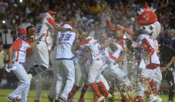 El Bóer, nuevo rey del Pomares, consuma su venganza tras perder tres finales ante los Dantos