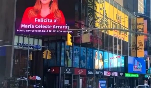 María Celeste Arrarás recibe  tributo: «Ha sido la sorpresa más maravillosa ver ese letrero gigante en pleno Times Square»