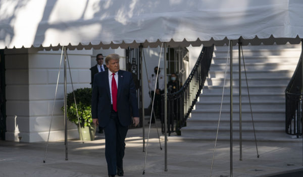 Casa Blanca intercepta un sobre con veneno potente antes de llegar a las manos de Donald Trump