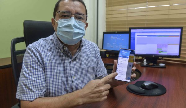 Tecnología médica en Hospital Vivian Pellas