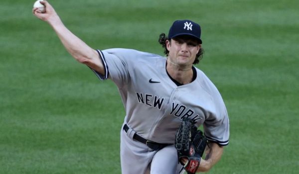 Yanquis atropellan a Bieber y propinan paliza a Cleveland