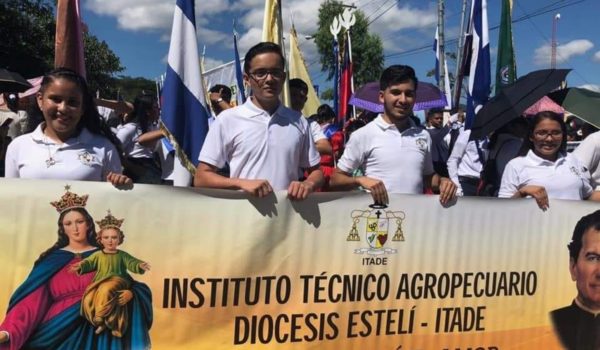 Régimen de Ortega cancela residencia al padre colombiano Luis Carrillo y acosa a sacerdotes de Estelí, denuncia monseñor Mata