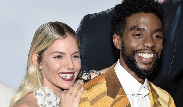 Chadwick Boseman: el «asombroso» gesto del actor de donar parte de su salario a la actriz Siena Miller