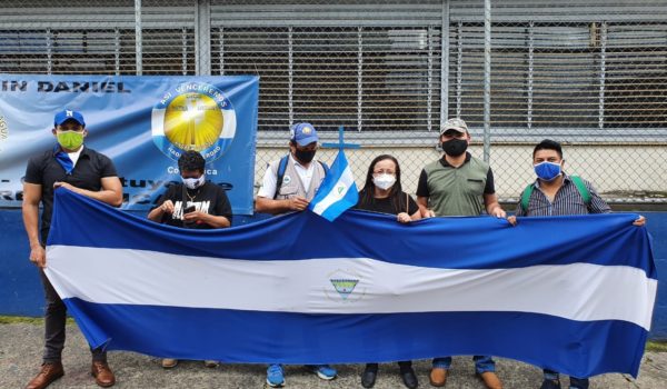 Periodistas exiliados en Costa Rica protestan contra Ley Mordaza en 2020. LA PRENSA/CORTESÍA/ARCHIVO