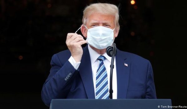 Trump en primer acto tras diágnostico de COVID-19: «Me siento muy bien»