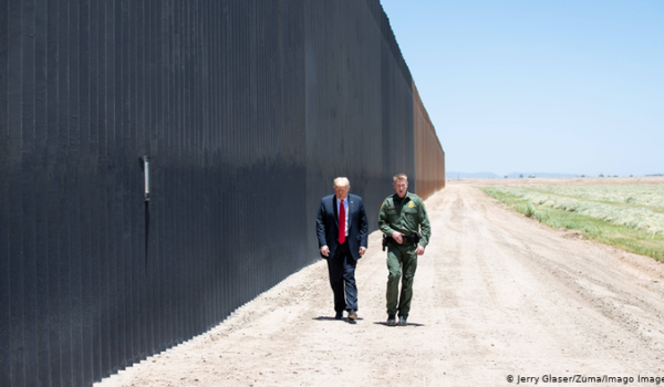 Suprema Corte de EE.UU. examinará legalidad de muro fronterizo y política migratoria de Trump