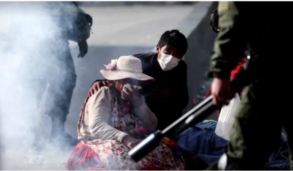 Bolivianos vuelven a las calles por supuesto «fraude» electoral
