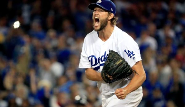 Kershaw lanza espectacularmente y los Dodgers barren a Milwaukee