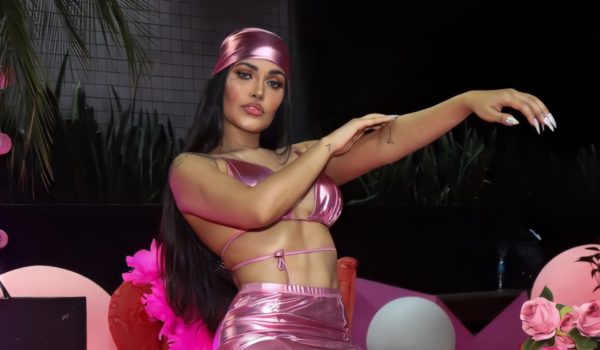  La estrella brasileña Flay sorprende al mundo cantando en vivo con Camilo y Farina