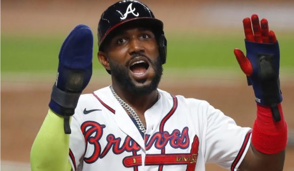 Bravos atacan con fuerza y colocan a los Dodgers contra la pared