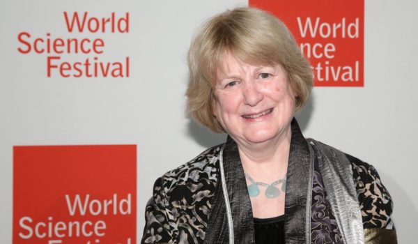 Cáncer de mama: Mary-Claire King, la científica que ayudó a descubrir el «gen» de la enfermedad (y el emotivo vínculo que la une a Argentina y Chile)
