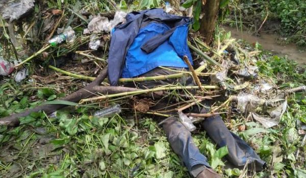 Recuperan cadáveres de dos jóvenes que iban en camioneta y fueron arrastrados por una corriente