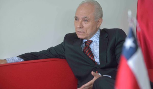 El plebiscito «pone fin a una era y se abre una nueva etapa» en Chile