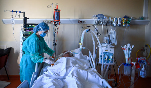 Autoridades advierten nivel de infecciones de Covid «demasiado alto» en Bélgica