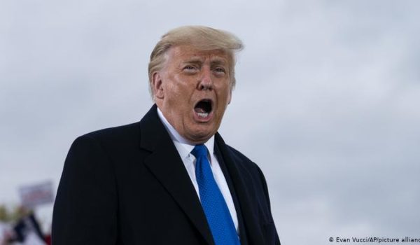 Medios: Trump quiere crear un canal de televisión digital para luchar contra Fox News