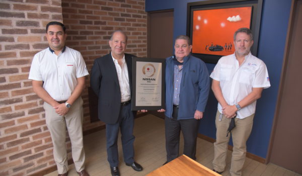 Grupo Q recibe premio Samurái