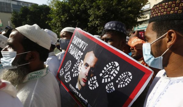 «Valores republicanos»: el ultimátum de Macron a los líderes musulmanes de Francia