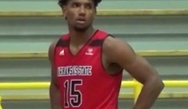 Norchad Omier brillante: guía a la victoria con su primer doble doble en la NCAA