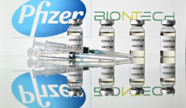 México firma contrato con Pfizer para obtener 34,4 millones de vacunas contra el Covid-19