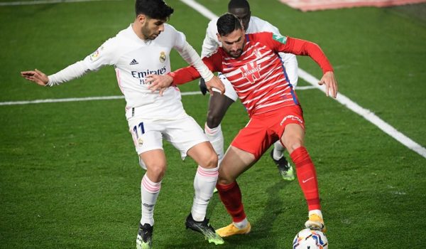 Ansensio destraba a un Madrid que sigue enrrachado