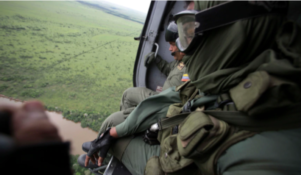 EE.UU. y gobierno interino de Venezuela abordan cooperación en lucha contra el narcotráfico