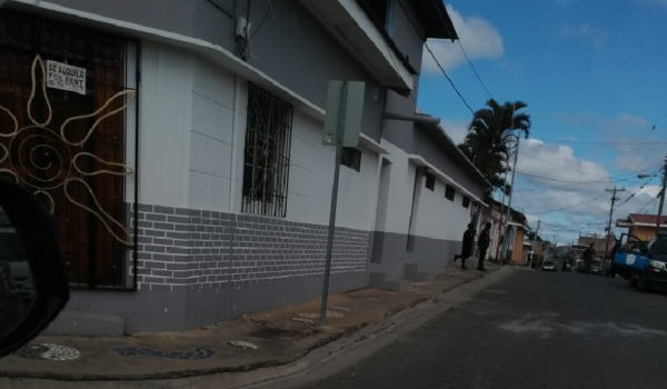 Policía Orteguista invade la casa del exiliado político Carlos Mejía Zeledón, en Estelí