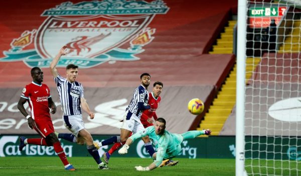 El inesperado tropiezo del Liverpool contra un sonatero aumenta la emoción en la Premier