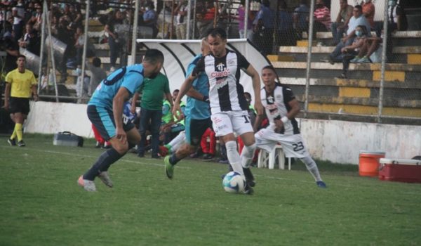 Ferretti vs. Diriangén, otro partido frenético de pronóstico reservado