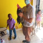Médicos veterinarios voluntarios de Managua, viajaron hasta Bilwi para brindar las atenciones. LA PRENSA / CORTESÍA WAP