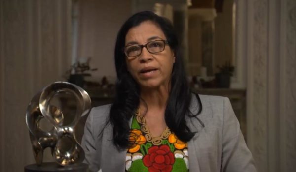 Lottie Cunningham: «Estoy trabajando por personas que tienen hambre y sed de justicia»