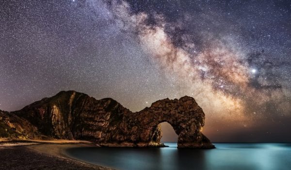 El espectacular cielo de diciembre que dejará una lluvia de meteoritos, la conjunción de Júpiter y Saturno… y un eclipse total de Sol