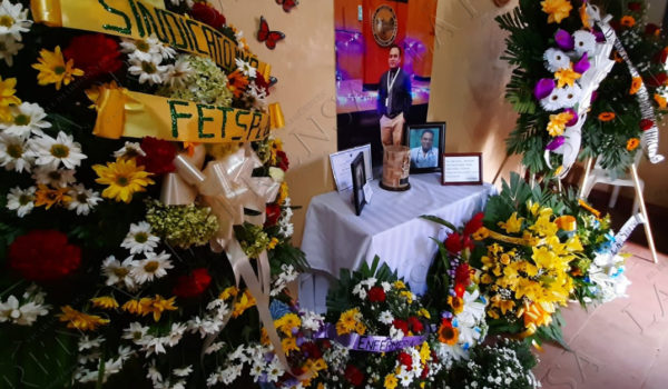 En San Juan de Oriente la urna de cenizas del doctor Darwin Jiménez fueron veladas. LA PRENSA / O. NAVARRETE